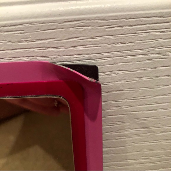 Locker Accessories - Picture 4 of 6